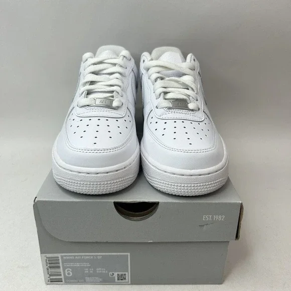 Nike Shoes Air Force 1 Low 07’ “Triple White" 2024 - Picture 2 of 5